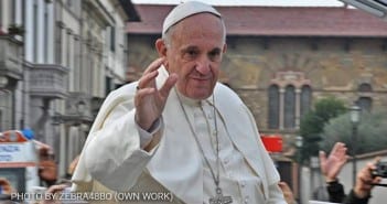 Don’t be fooled by the fake “Pope Francis” voter guide