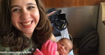 Pro-Lifers show outpouring of support for pregnant teen harshly punished by her Christian school